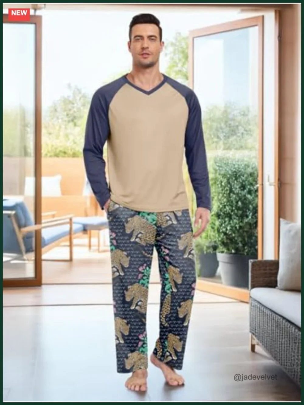 Men's Ultra-Soft Lightweight Long Sleeve Pajama Set V-Neck with Pockets